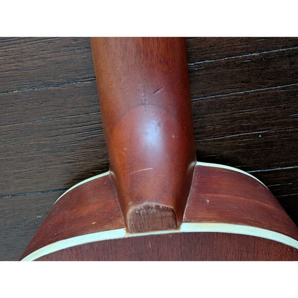 KALA KA-S Satin Mahogany Soprano Ukulele with Off White Binding KA-S - Picture 3 of 6